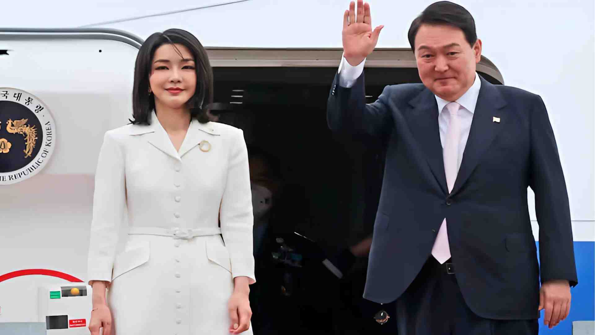 How A Dior Handbag Became The Center Of South Korea’s Major Political Scandal