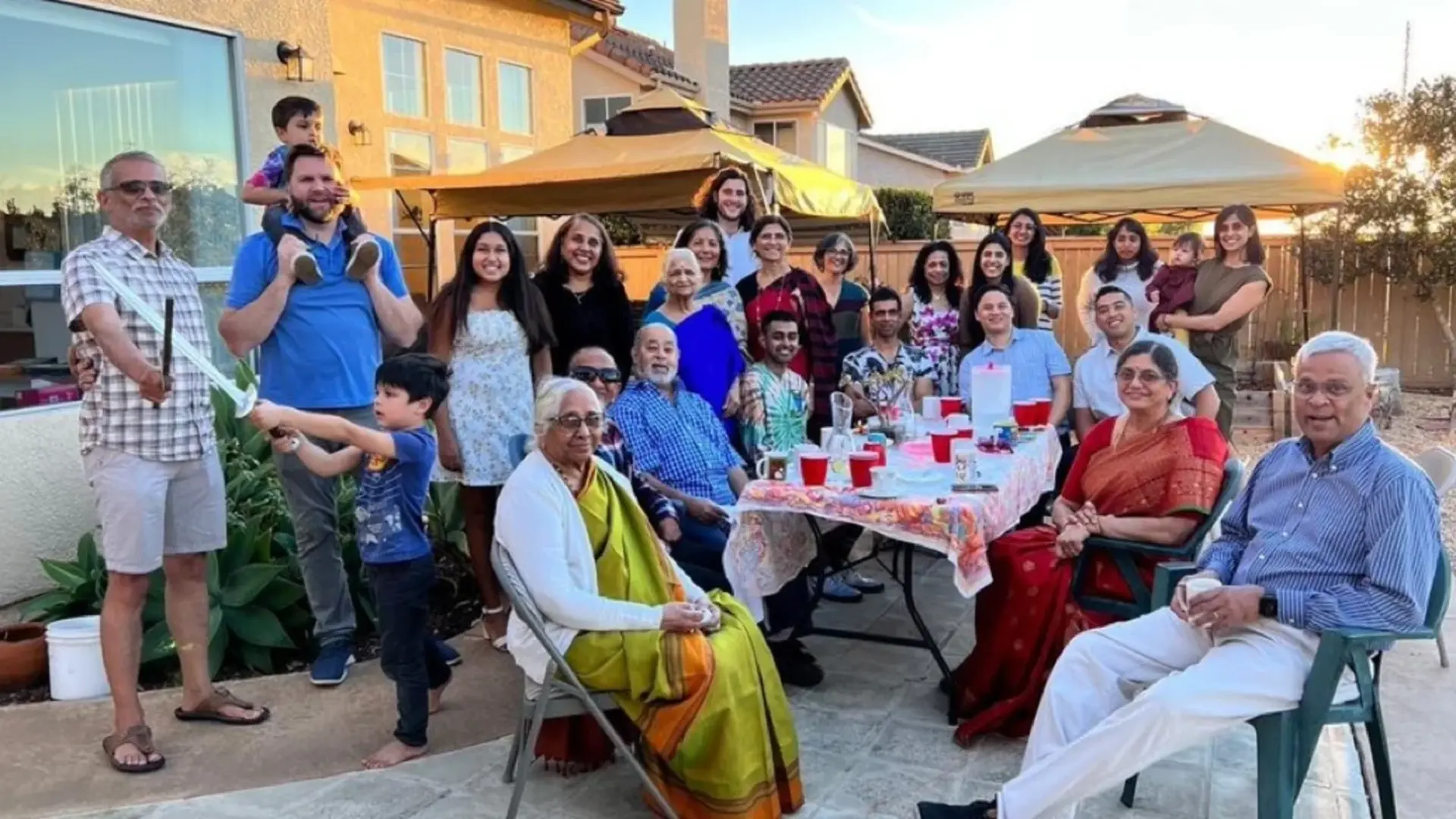 JD Vance’s Family Photo With Wife’s Indian Relatives Goes Viral, Wins Hearts Online