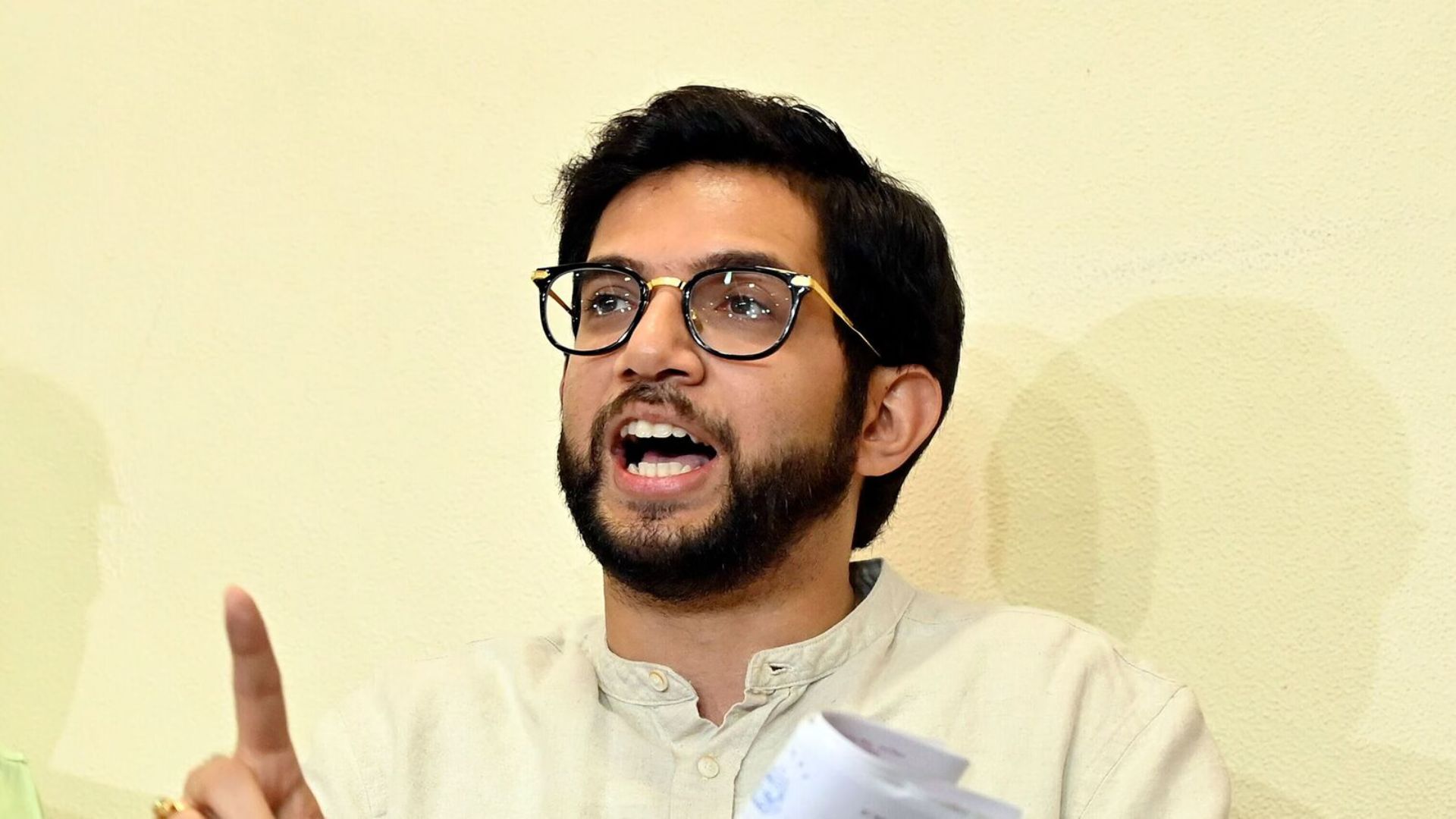 SP Acting as ‘B-Team’: Aaditya Thackeray Criticizes Samajwadi Party’s Plan to Withdraw from Alliance