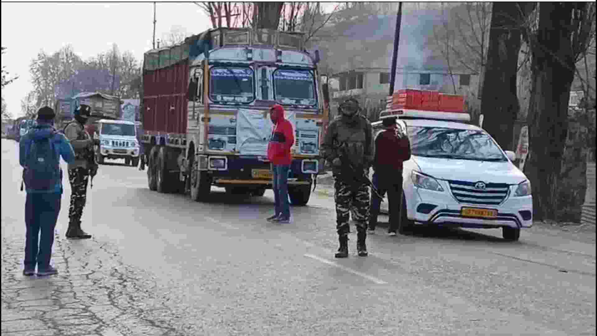 Major Terror Attack Averted in Srinagar Baramulla Highway, Suspicious, IED like Object Found